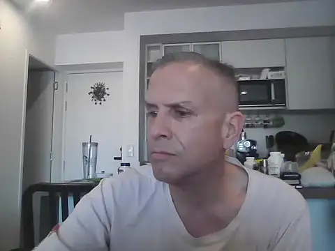 Diegoperrote682661 online show from 10.28.25