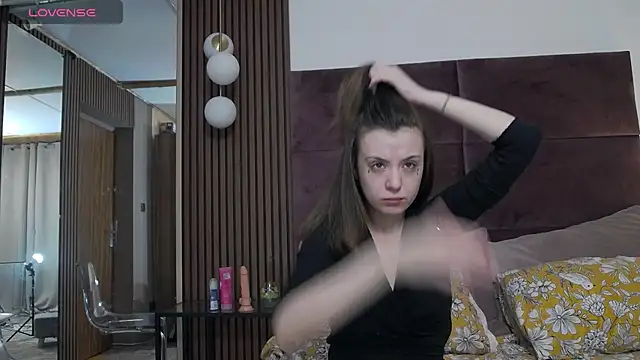 Snapshot of IvyBunny_ chatting on 12.09.24 IvyBunny online show from 12.09.24