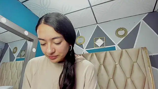 Snapshot of Mia_scarlet69 chatting on 11.13.25 Mia scarlet69 online show from 11.13.25