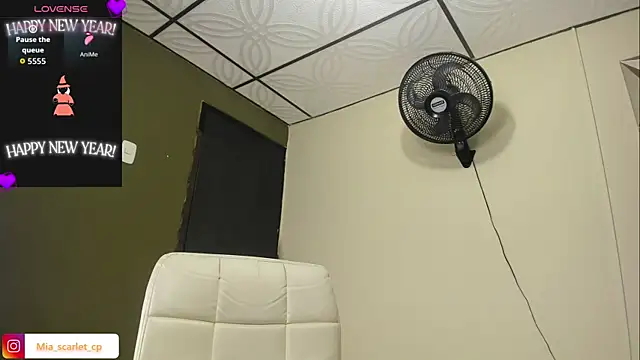 Snapshot of Mia_scarlet69 chatting on 02.11.26 Mia scarlet69 online show from 02.11.26