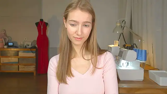 solar bella online show from 01.18.25