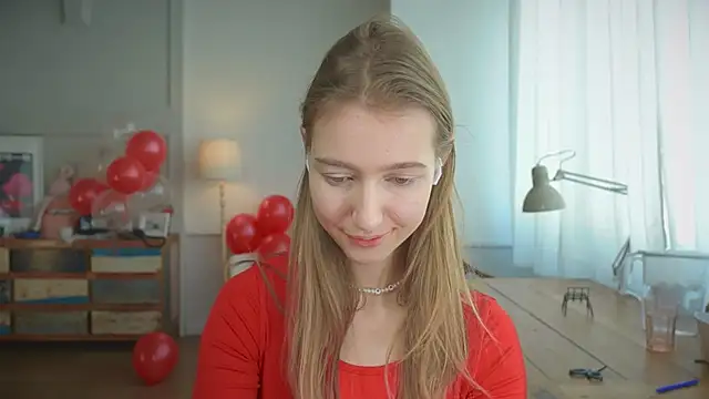 solar bella online show from 02.14.25