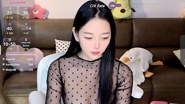 Yilin1999 online show from 12.15.24