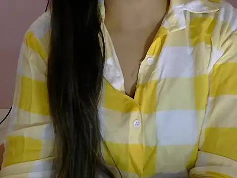 Snapshot of diva-22 chatting on 01.13.25 diva-22 online show from 01.13.25