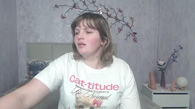 Snapshot of StaceyLex chatting on 02.26.26 StaceyLex online show from 02.26.26