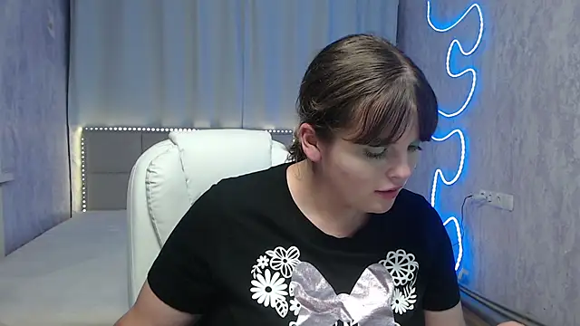 Snapshot of StaceyLex chatting on 07.14.26 StaceyLex online show from 07.14.26