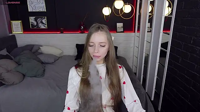 OliviaGentle online show from 12.18.24