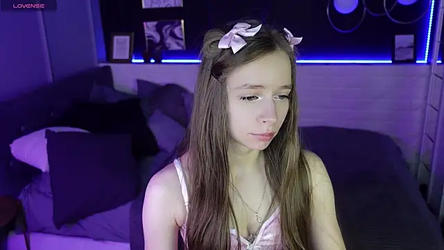 OliviaGentle online show from 02.18.25