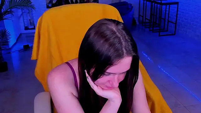 LisaElfy online show from 01.14.25