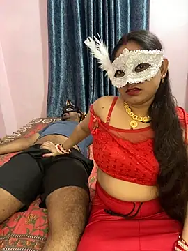 Snapshot of mickey_love chatting on 11.20.25 mickey love online show from 11.20.25