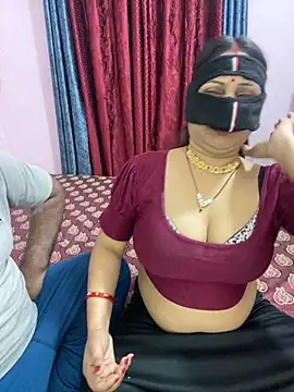 Snapshot of mickey_love chatting on 02.05.26 mickey love online show from 02.05.26