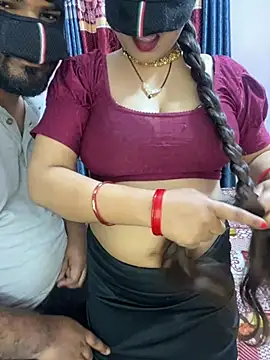 Snapshot of mickey_love chatting on 02.13.26 mickey love online show from 02.13.26