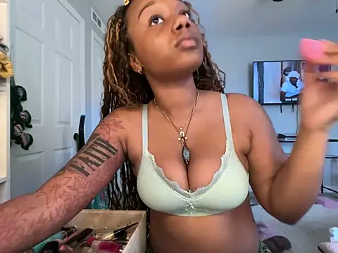 Snapshot of strip4faith chatting on 02.26.26 strip4faith online show from 02.26.26