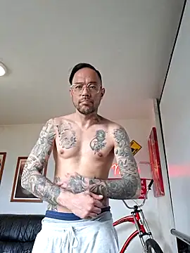 Snapshot of mileflav0r chatting on 03.30.26 mileflav0r online show from 03.30.26