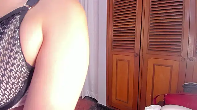 elodie walker online show from 12.17.24