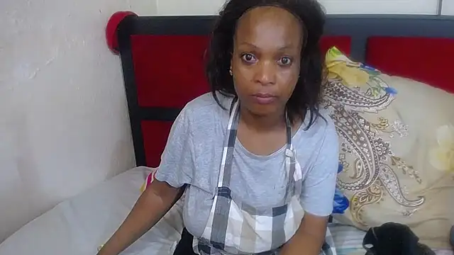 MaximTease24 online show from 10.25.25