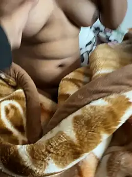 Snapshot of ScarletAss chatting on 12.28.24 ScarletAss online show from 12.28.24