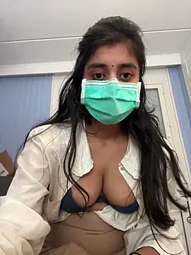 Snapshot of ScarletAss chatting on 03.16.25 ScarletAss online show from 03.16.25