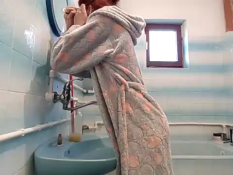 Snapshot of beaverwoman chatting on 01.09.25 beaverwoman online show from 01.09.25