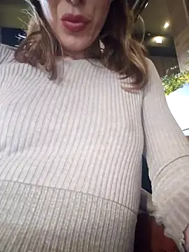 Snapshot of beaverwoman chatting on 02.20.26 beaverwoman online show from 02.20.26