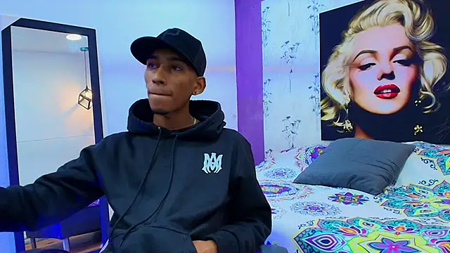 Snapshot of alejandro_king1 chatting on 02.20.25 alejandro king1 online show from 02.20.25