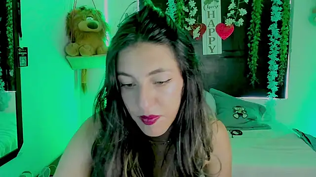 Snapshot of queen-natty chatting on 03.25.26 queen-natty online show from 03.25.26