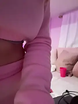 nextdoor barbie online show from 01.02.25