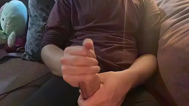 Snapshot of Lee_320 chatting on 03.14.25 Lee 320 online show from 03.14.25