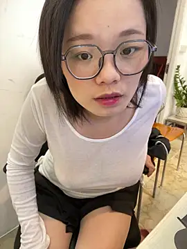 Bella0815 online show from 03.17.25