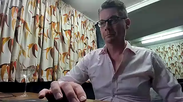 tilobinder online show from 12.14.24