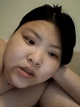 Snapshot of hello098712 chatting on 05.04.26 hello098712 online show from 05.04.26
