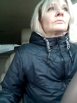 Snapshot of Milen_Milf chatting on 12.05.24 Milen Milf online show from 12.05.24