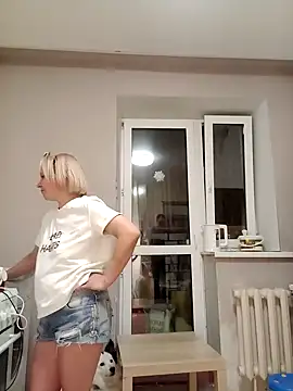 Snapshot of Milen_Milf chatting on 01.22.25 Milen Milf online show from 01.22.25