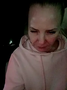 Snapshot of Milen_Milf chatting on 01.26.25 Milen Milf online show from 01.26.25