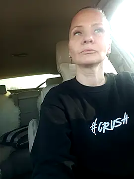 Snapshot of Milen_Milf chatting on 02.22.25 Milen Milf online show from 02.22.25