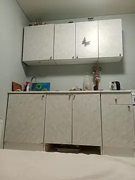 Snapshot of Milen_Milf chatting on 03.04.25 Milen Milf online show from 03.04.25