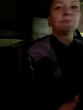 Snapshot of Milen_Milf chatting on 03.18.25 Milen Milf online show from 03.18.25