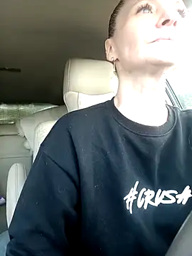 Snapshot of Milen_Milf chatting on 03.20.25 Milen Milf online show from 03.20.25