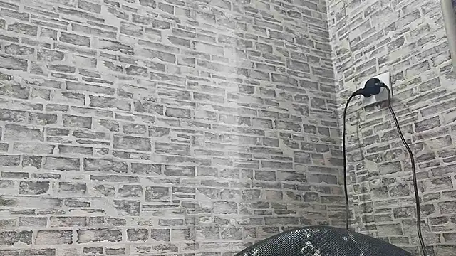 Snapshot of EdithManning chatting on 01.26.25 EdithManning online show from 01.26.25