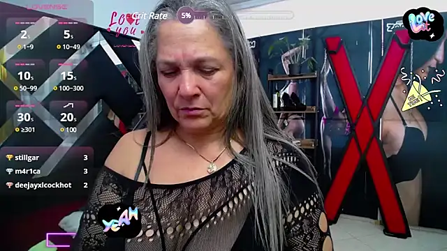 Snapshot of miisevvie_ chatting on 02.01.25 miisevvie  online show from 02.01.25