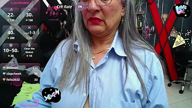 Snapshot of miisevvie_ chatting on 02.11.25 miisevvie  online show from 02.11.25