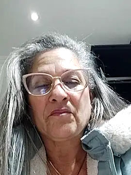 Snapshot of miisevvie_ chatting on 02.27.25 miisevvie  online show from 02.27.25