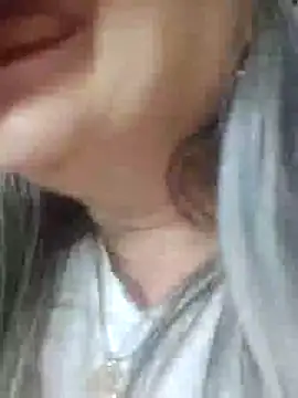 Snapshot of miisevvie_ chatting on 03.04.25 miisevvie  online show from 03.04.25