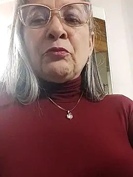 Snapshot of miisevvie_ chatting on 03.11.25 miisevvie  online show from 03.11.25