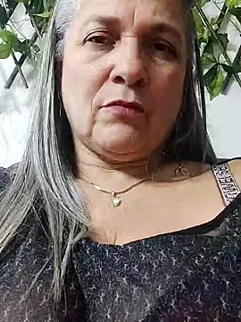 Snapshot of miisevvie_ chatting on 03.11.25 miisevvie  online show from 03.11.25