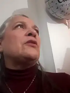 miisevvie  online show from 11.29.25