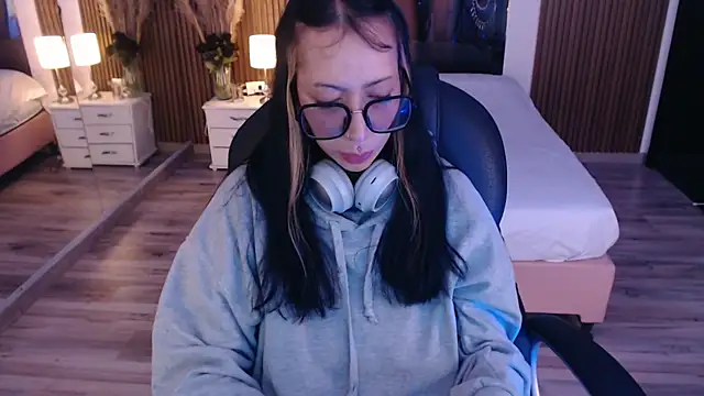 Sam mansson66 online show from 11.05.25