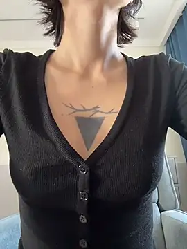 kikidoll online show from 04.15.26