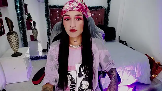 amelierouss online show from 12.27.24