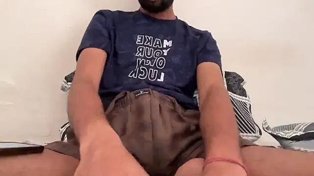 Snapshot of meatycronn chatting on 04.18.26 meatycronn online show from 04.18.26